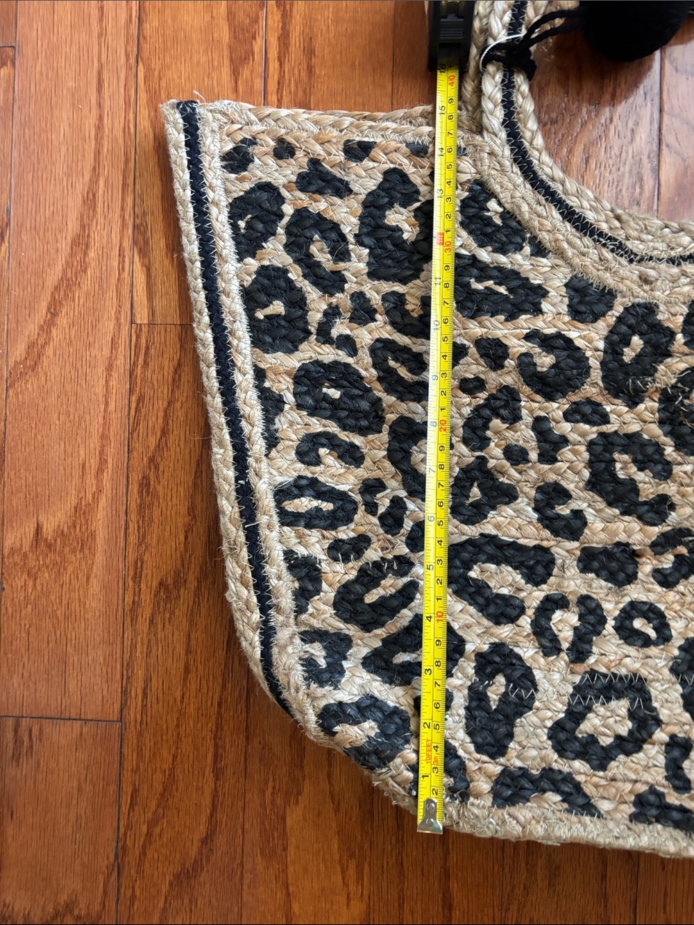 Leopard Print Jute Tote Bag - Black and Beige With Tassel - Picture 6 of 7